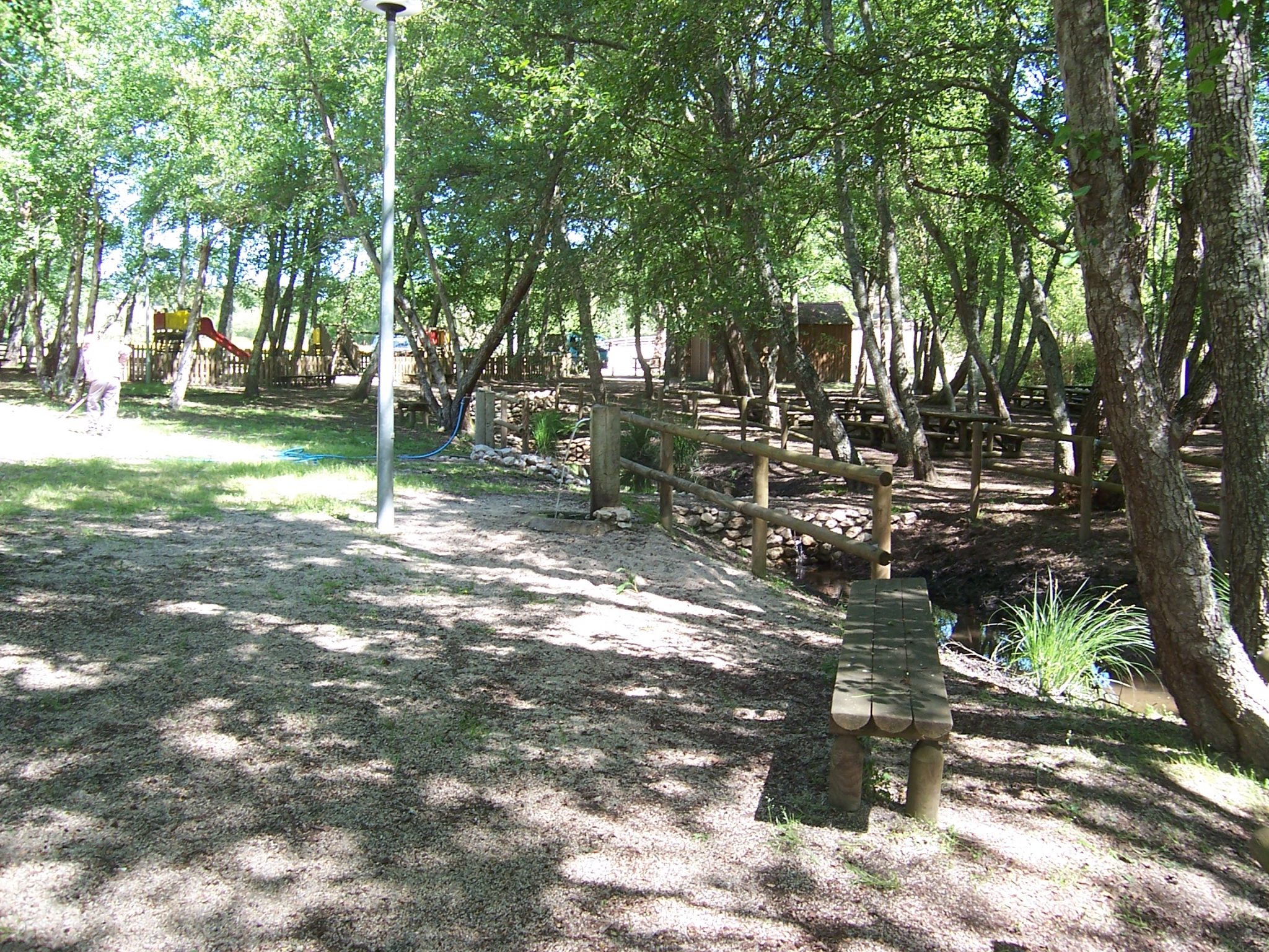 concess-o-de-infraestrutura-de-apoio-ao-parque-de-merendas-de-casal-dos